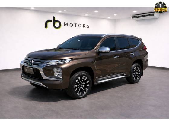 MITSUBISHI PAJERO SPORT 2.4 16V MIVEC TURBO DIESEL HPE-S AWD AUTOMÁTICO MITSUBISHI PAJERO SPORT 2.4 16V MIVEC TURBO DIESEL HPE-S AWD AUTOMÁTICO